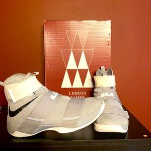 Nike Lebron Soldier 10s